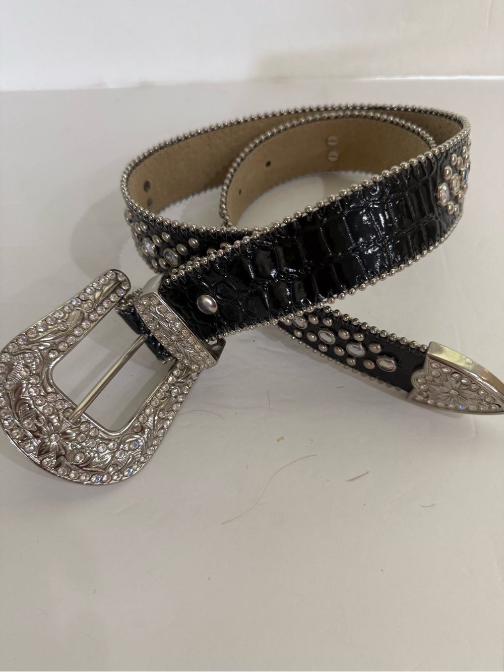 Black & Silver Leather Belt SZ M Sequin Studded Rhinestones Crosses Buckle